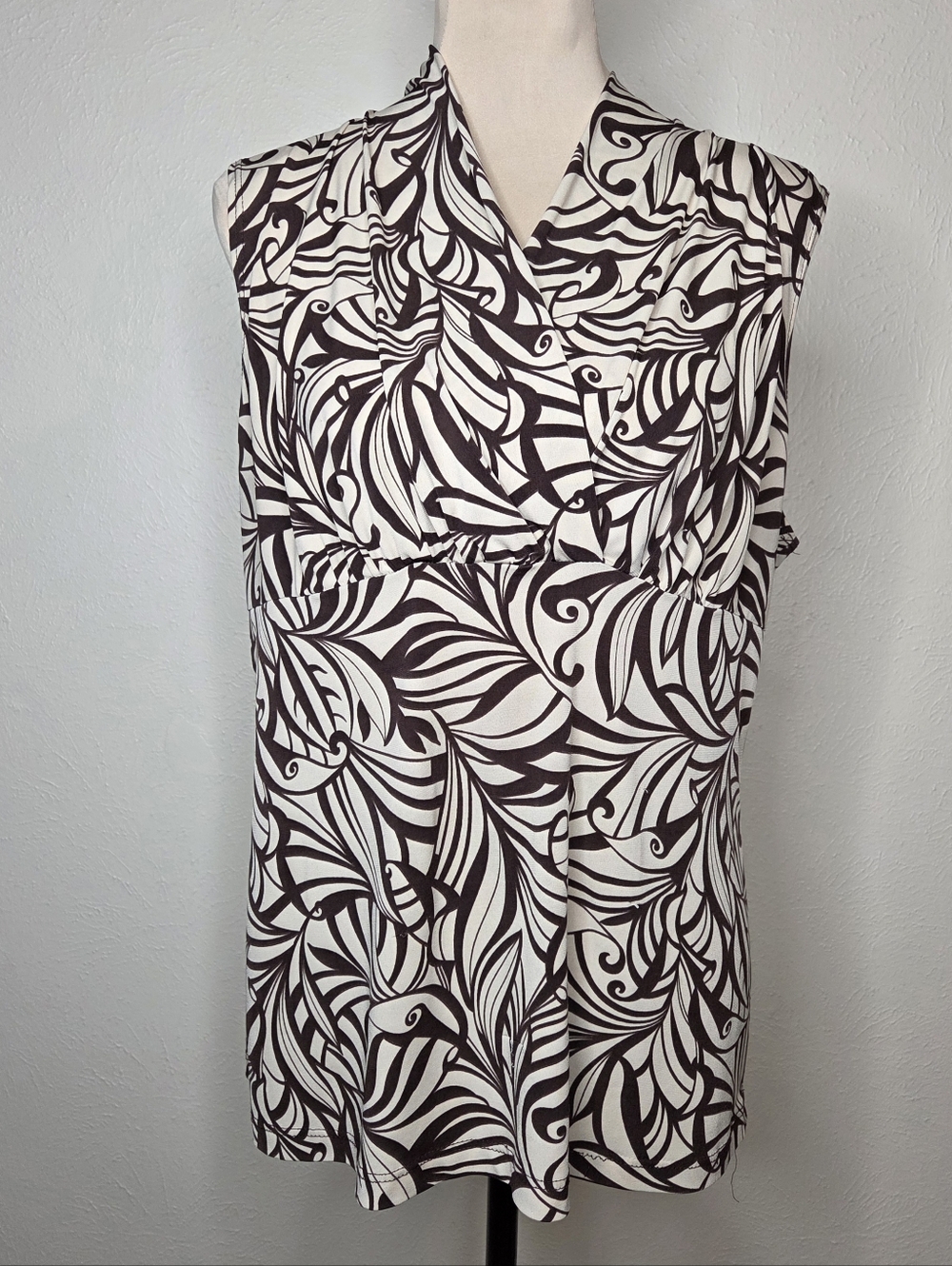 Y2K JKLA California Abstract Print Sleeveless Blouse Draped Neck Brown Cream XL